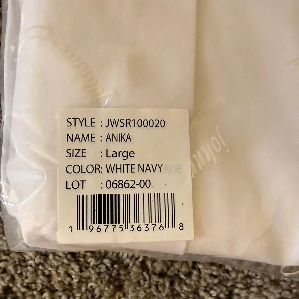 johnnie-O anika pleated